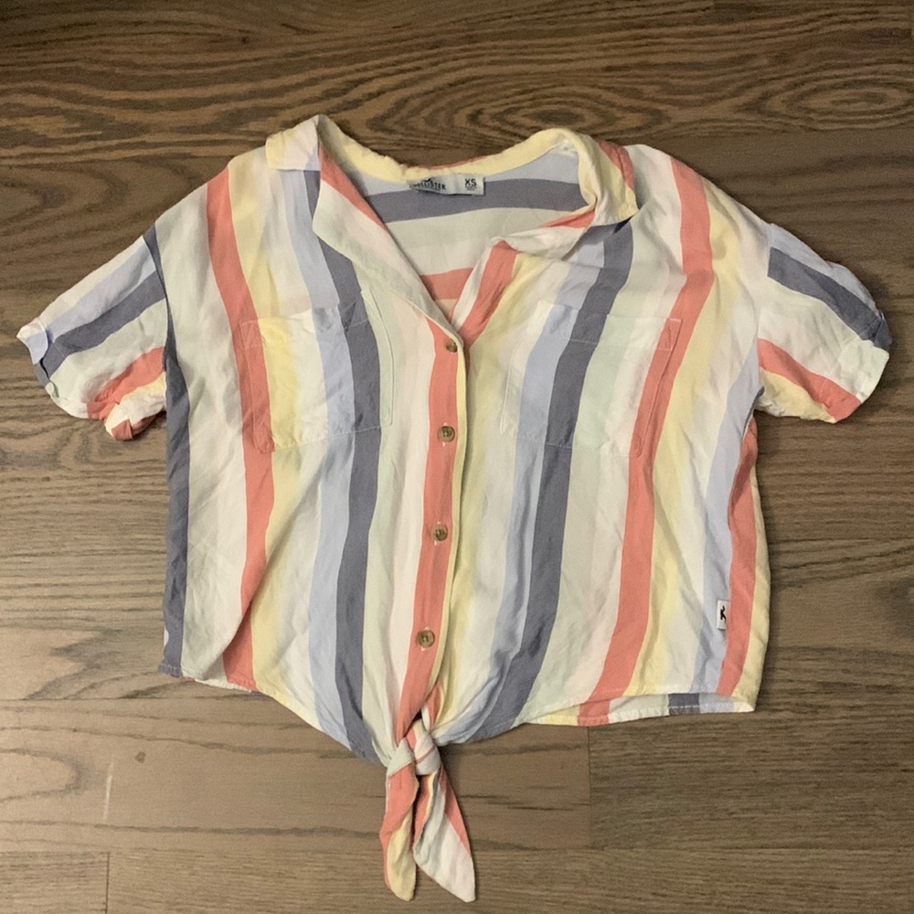 Hollister bottom down